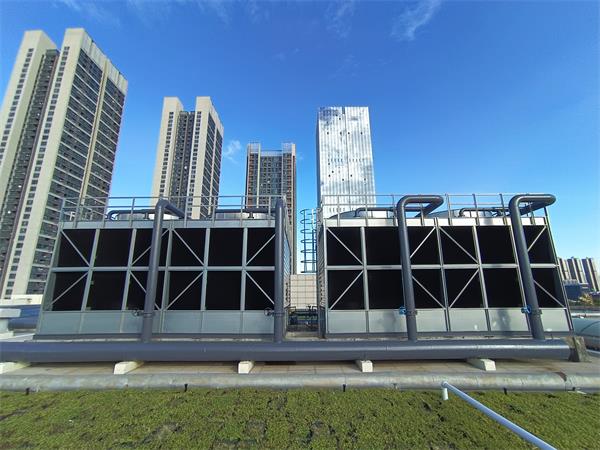橫流冷卻塔和逆流冷卻塔的區(qū)別有哪些？應(yīng)該怎么選擇